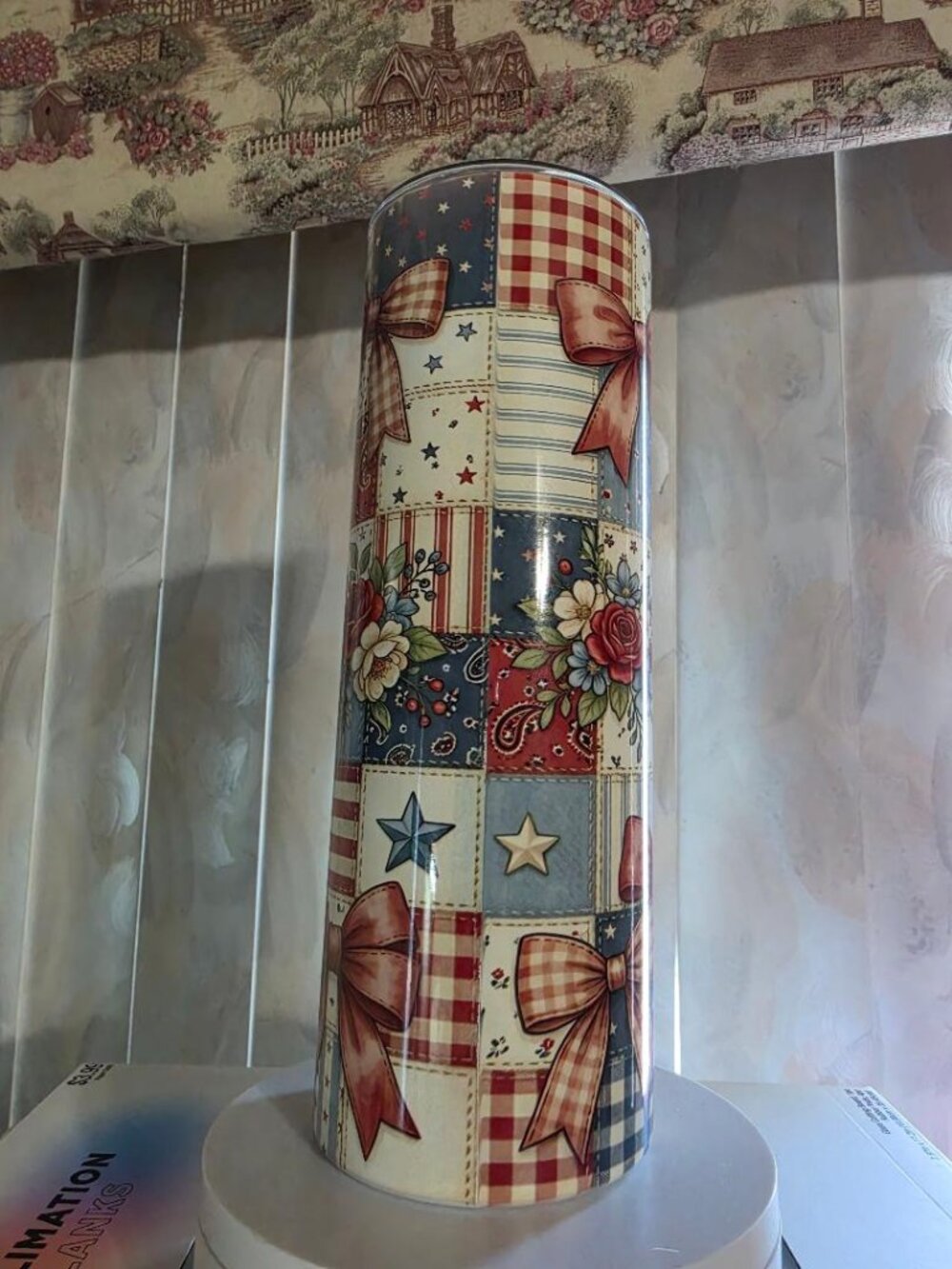 Rustic Stars & Gingham Patchwork 20oz Skinny Tumbler – Red White & Blue Wrap
